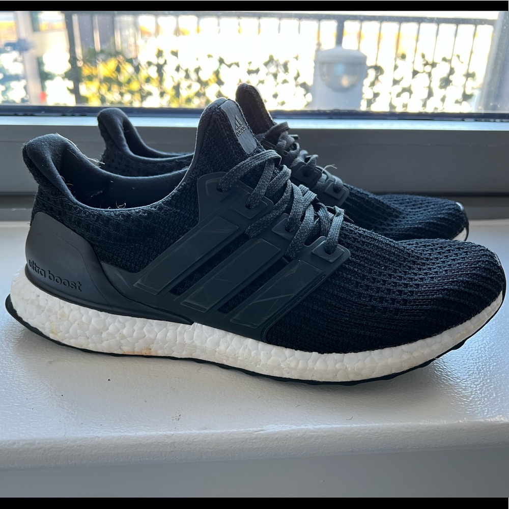 Adidas Ultraboost 4.0 Core Black Mens Sz.10